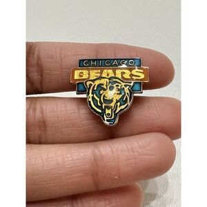 Vintage 1980's Pin Back Lapel Chicago Bears Illinois NFL Football Metal Old Logo
